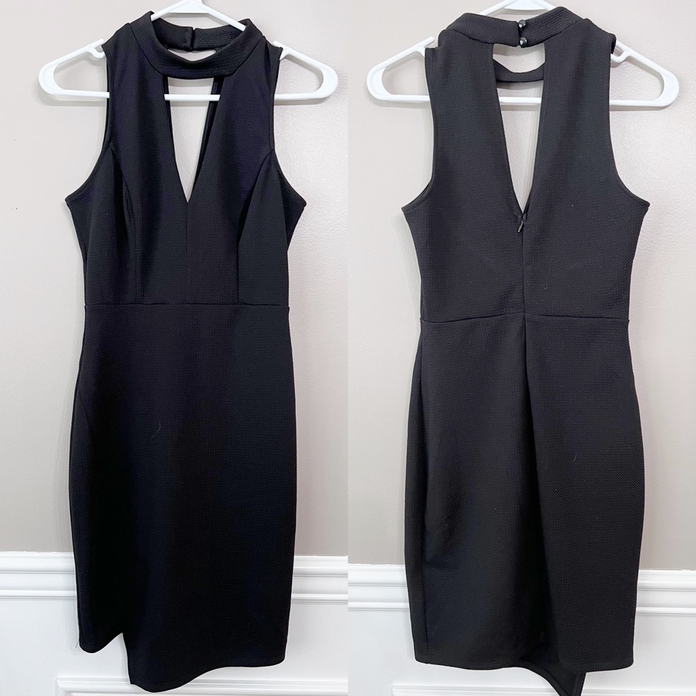 Soprano Black Fitted Dress